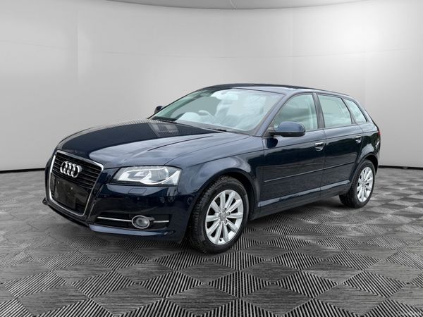 Audi A3 Hatchback, Petrol, 2013, Blue