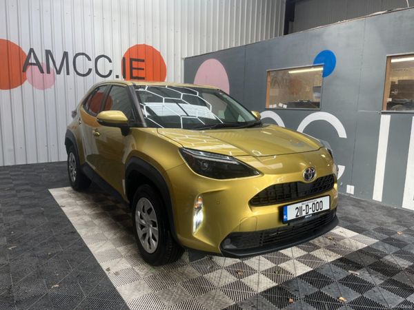 Toyota Yaris Cross SUV, Petrol Hybrid, 2021, Yellow