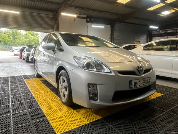 Toyota Prius Hatchback, Petrol Hybrid, 2010, Silver