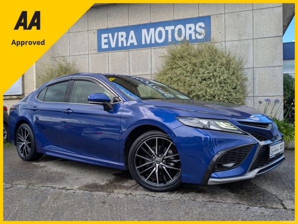 Toyota Camry Saloon, Petrol, 2021, Blue