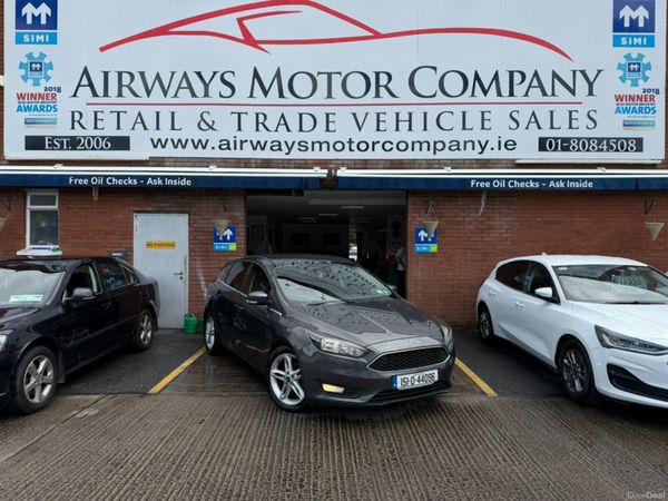 Ford Focus Hatchback, Petrol, 2015, Grey
