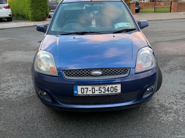Ford Fiesta Hatchback, Petrol, 2007, Blue