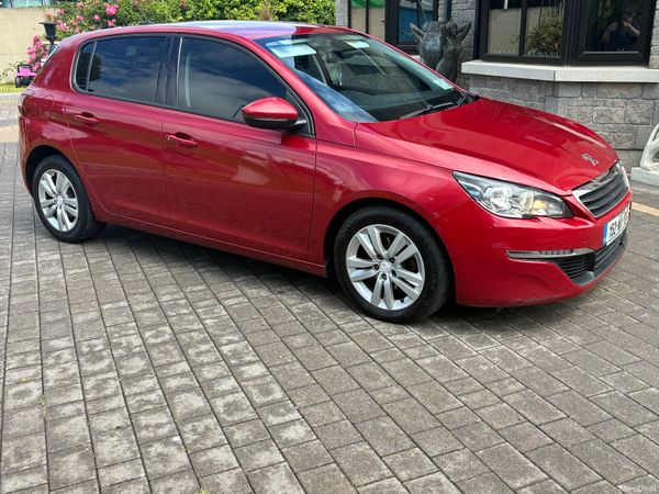 Peugeot 308 Hatchback, Diesel, 2015, Red