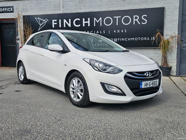 Hyundai i30 Hatchback, Diesel, 2014, White