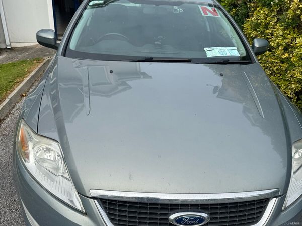 Ford Mondeo Saloon, Petrol, 2008, Grey