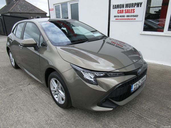 Toyota Corolla Hatchback, Petrol Hybrid, 2023, Green