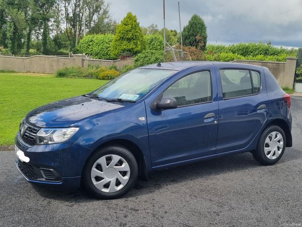 Dacia Sandero Hatchback, Petrol, 2019, Blue