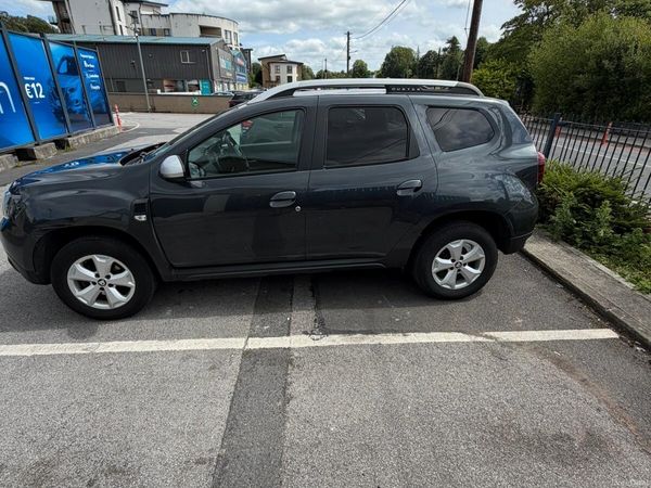 Dacia Duster SUV, Diesel, 2019, Grey