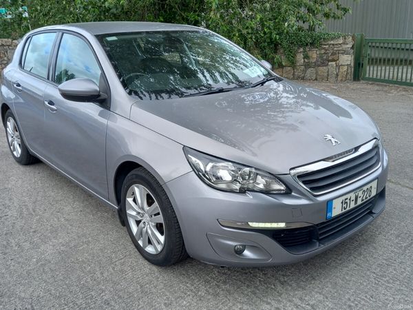 Peugeot 308 Hatchback, Petrol, 2015, Grey