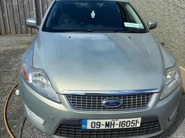 Ford Mondeo Hatchback, Diesel, 2009, Silver
