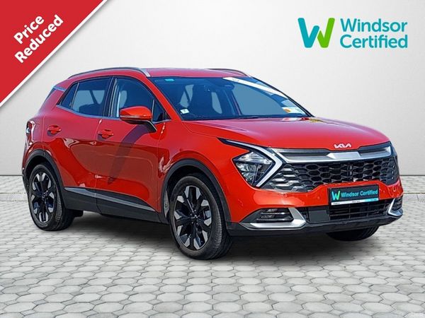 Kia Sportage SUV, Petrol Plug-in Hybrid, 2023, Red