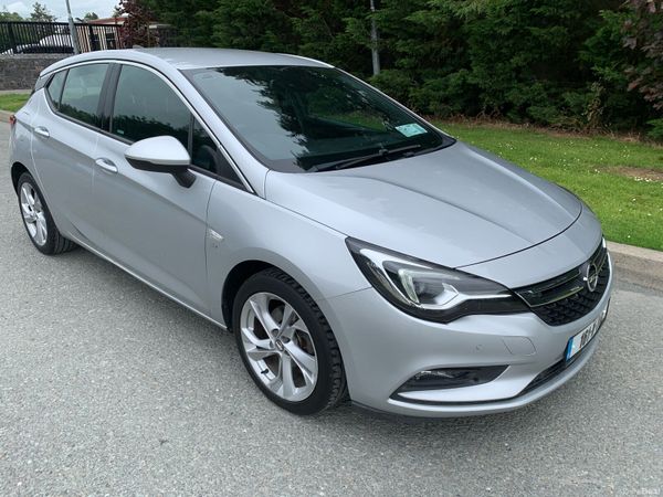 Opel Astra Hatchback, Diesel, 2016, Silver