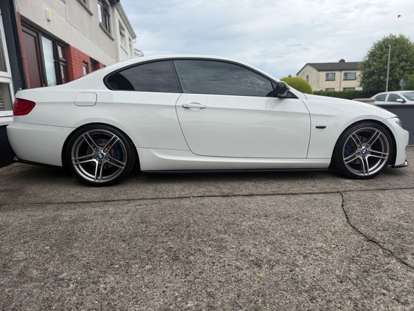 BMW 3-Series Coupe, Diesel, 2013, White