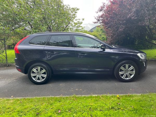 Volvo XC60 SUV, Diesel, 2017, Blue