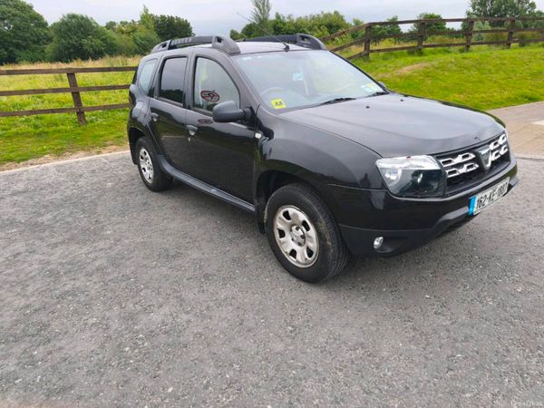 Dacia Duster SUV, Diesel, 2016, Black