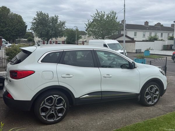 Renault Kadjar SUV, Diesel, 2016, White