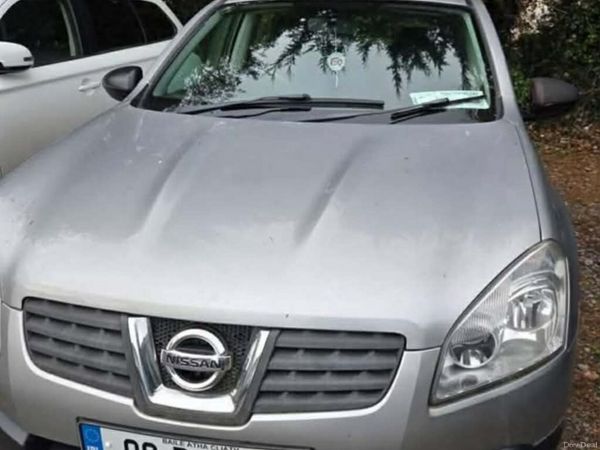Nissan Qashqai Hatchback, Diesel, 2009, Silver