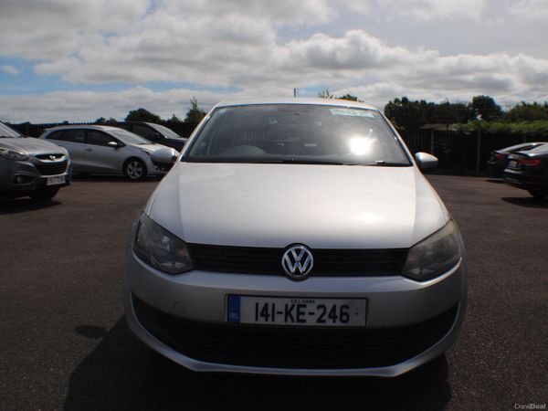 Volkswagen Polo Hatchback, Petrol, 2014, Silver