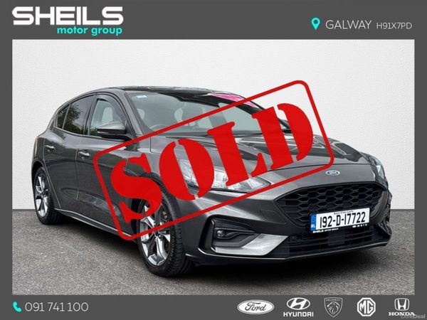 Ford Focus Hatchback, Petrol, 2019, Grey