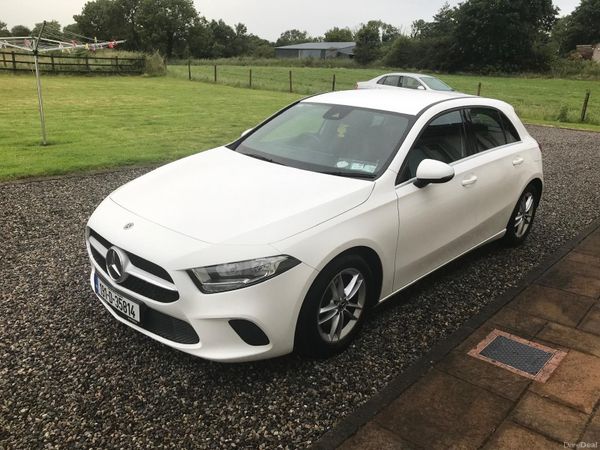 Mercedes-Benz A-Class Estate/Jeep, Petrol, 2019, White