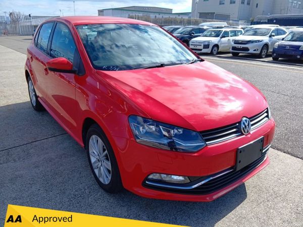 Volkswagen Polo Hatchback, Petrol, 2016, Red