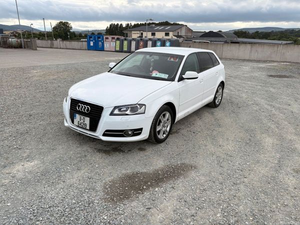 Audi A3 Hatchback, Petrol, 2011, White