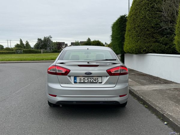 Ford Mondeo Hatchback, Diesel, 2011, Silver