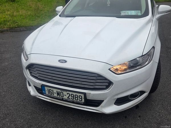 Ford Mondeo Hatchback, Diesel, 2016, White