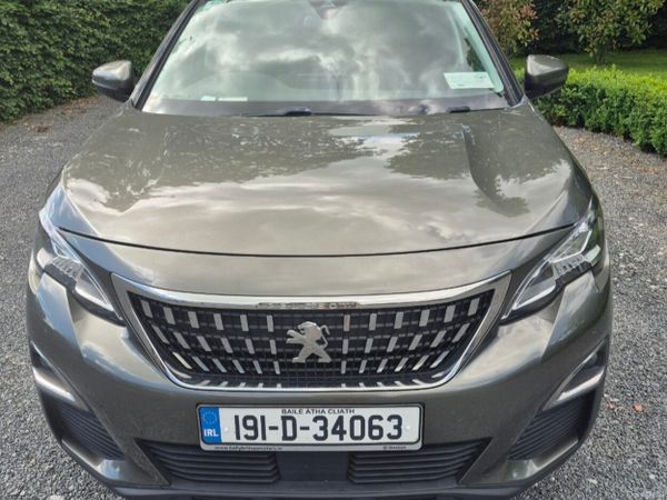 Peugeot 3008 MPV, Petrol, 2019, Grey
