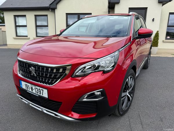 Peugeot 3008 MPV, Diesel, 2019, Red