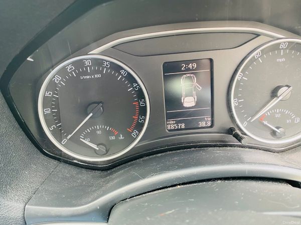 Skoda Octavia Hatchback, Diesel, 2011, Blue