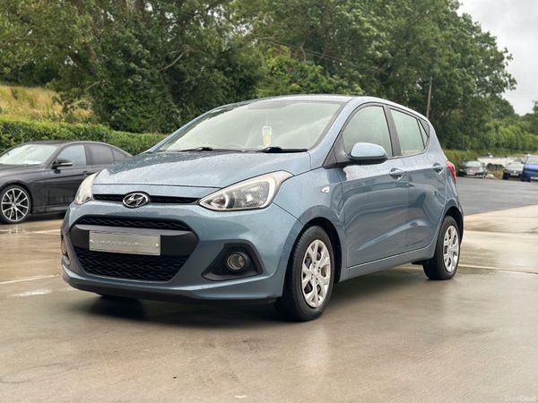 Hyundai i10 Hatchback, Petrol, 2016, Blue