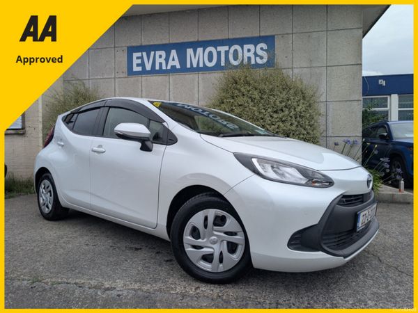 Toyota Aqua Hatchback, Petrol Hybrid, 2022, White