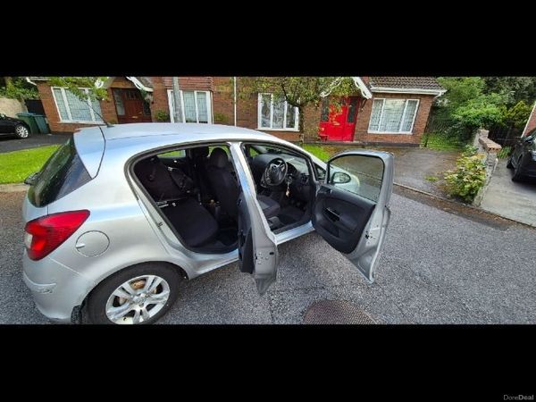 Opel Corsa Hatchback, Petrol, 2008, Silver