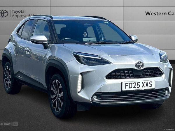 Toyota Yaris Cross SUV, Petrol Hybrid, 2025, Silver