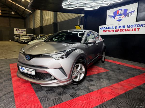Toyota C-HR SUV, Petrol Hybrid, 2018, Silver