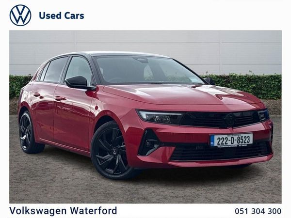 Opel Astra Hatchback, Petrol, 2022, Red