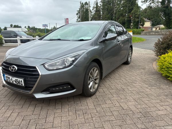 Hyundai i40 Saloon, Diesel, 2017, Silver