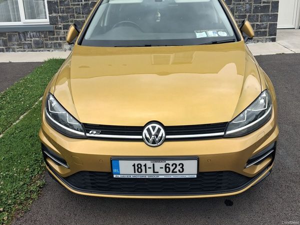 Volkswagen Golf Estate, Petrol, 2018, Yellow