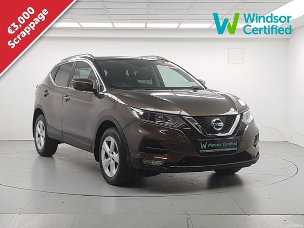 Nissan Qashqai MPV, Petrol, 2018, Brown