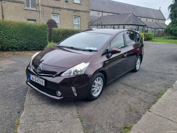 Toyota Prius Hatchback, Petrol Hybrid, 2014, Purple