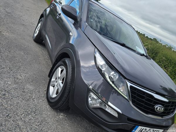 Kia Sportage SUV, Diesel, 2014, Silver