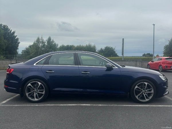 Audi A4 Saloon, Diesel, 2019, Blue