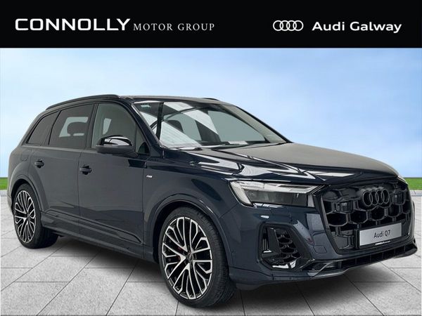 Audi Q7 SUV, Petrol Plug-in Hybrid, 2026, Blue