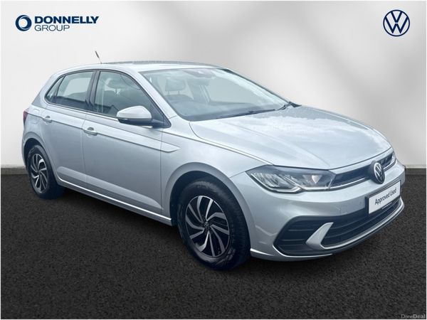 Volkswagen Polo Hatchback, Petrol, 2022, Silver