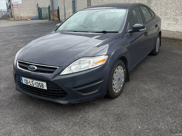 Ford Mondeo Hatchback, Diesel, 2013, Grey