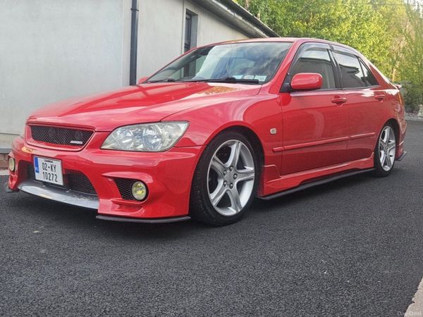 Toyota Altezza Saloon, Petrol, 2002, Red