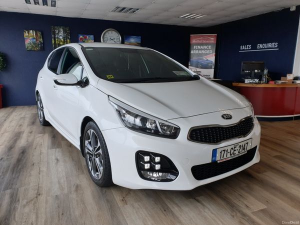 Kia Ceed Hatchback, Petrol, 2017, White