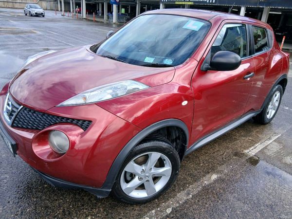 Nissan Juke SUV, Diesel, 2012, Red