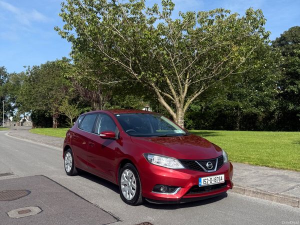 Nissan Pulsar Hatchback, Petrol, 2015, Red